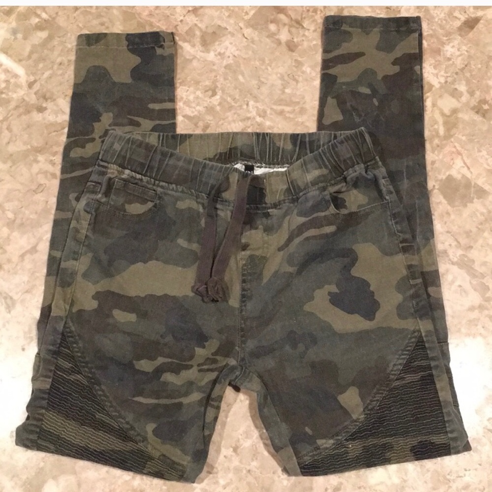 Army green skinny pants